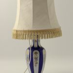 801 2295 TABLE LAMP